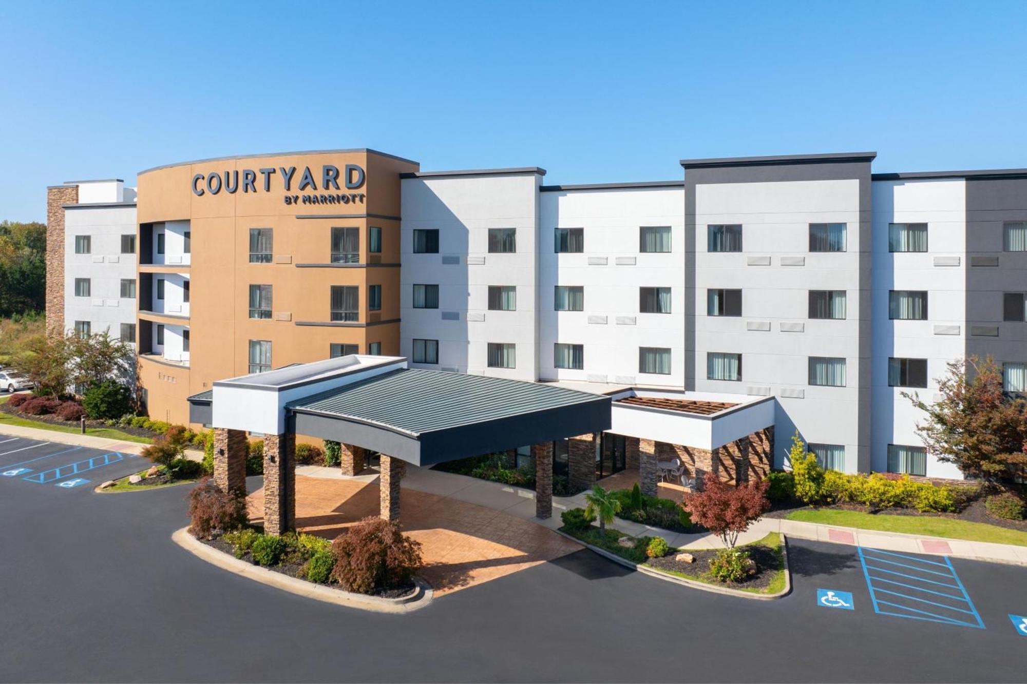 Courtyard By Marriott Auburn Hotell Eksteriør bilde