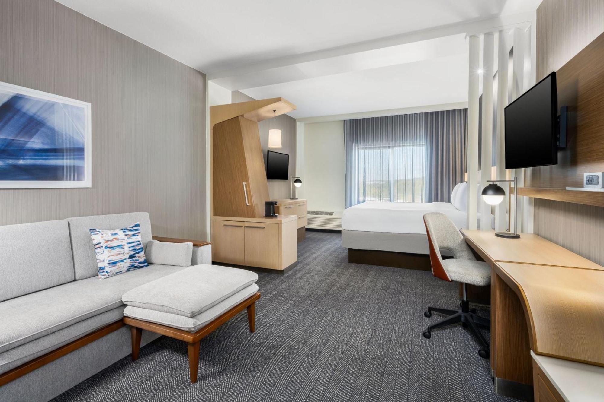 Courtyard By Marriott Auburn Hotell Eksteriør bilde